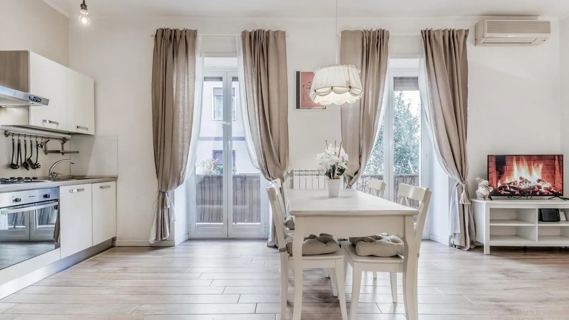 Апартаменты Metro Battistini Appartamento Elegante Рим